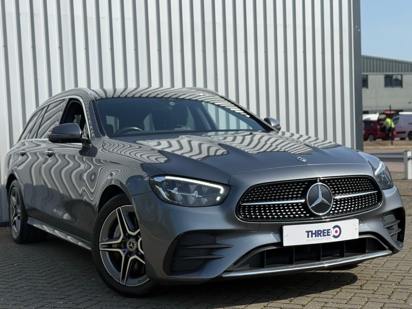 Mercedes-Benz E Class MERCEDES-BENZ E 300 AMG LINE PREMIUM DE AUTO