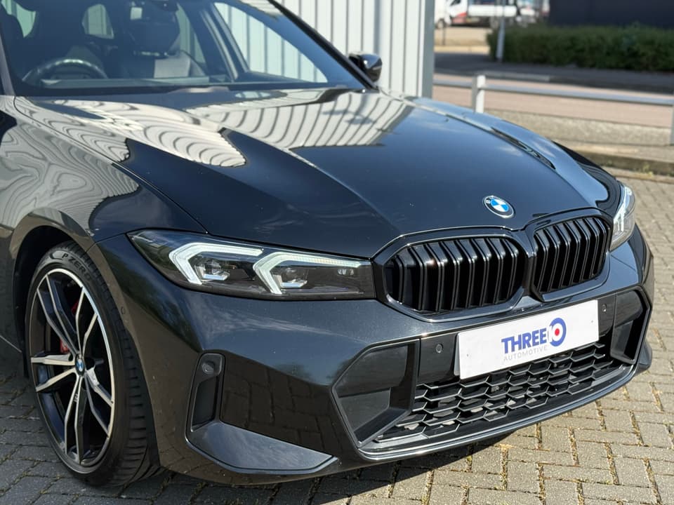 BMW 3 Series detail